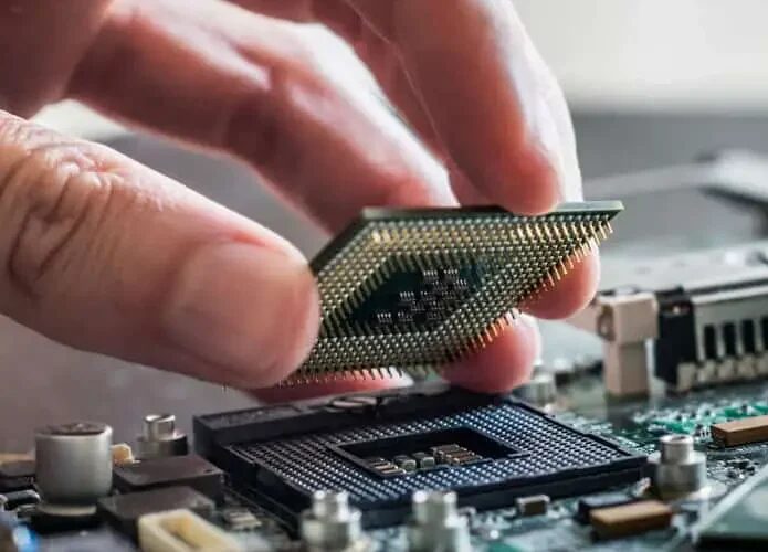 Checking CPU Socket Compatibility: